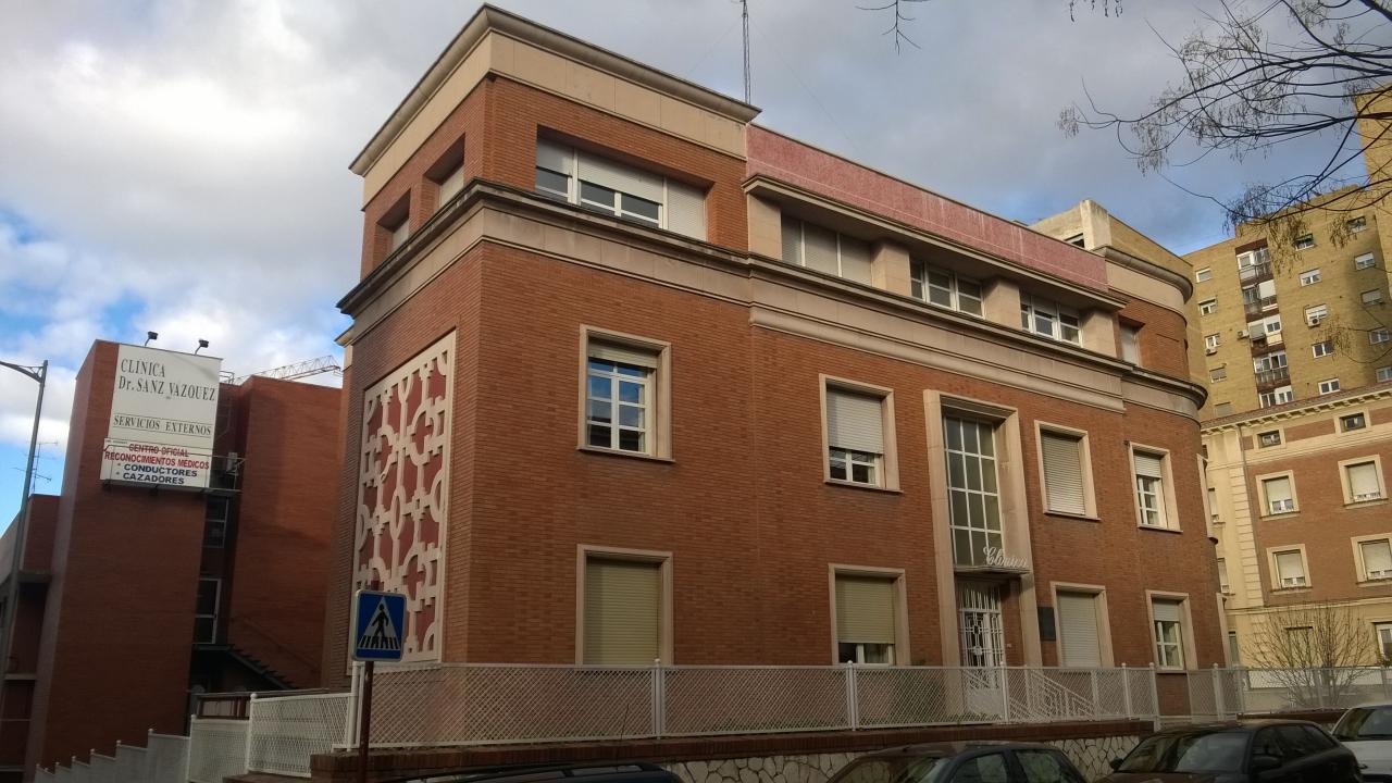 Jiménez relaciona la futura ampliación de la Clínica Sanz Vázquez con que Román pase consulta allí Jiménez relaciona la futura ampliación de la Clínica Sanz Vázquez con que Román pase consulta allí